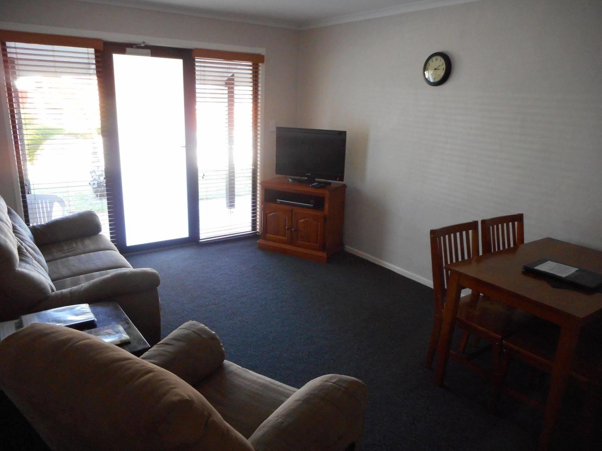 Hervey Bay Colonial Lodge Torquay Eksteriør bilde